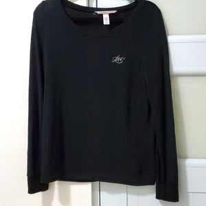 Victoria's Secret's Black Long Top